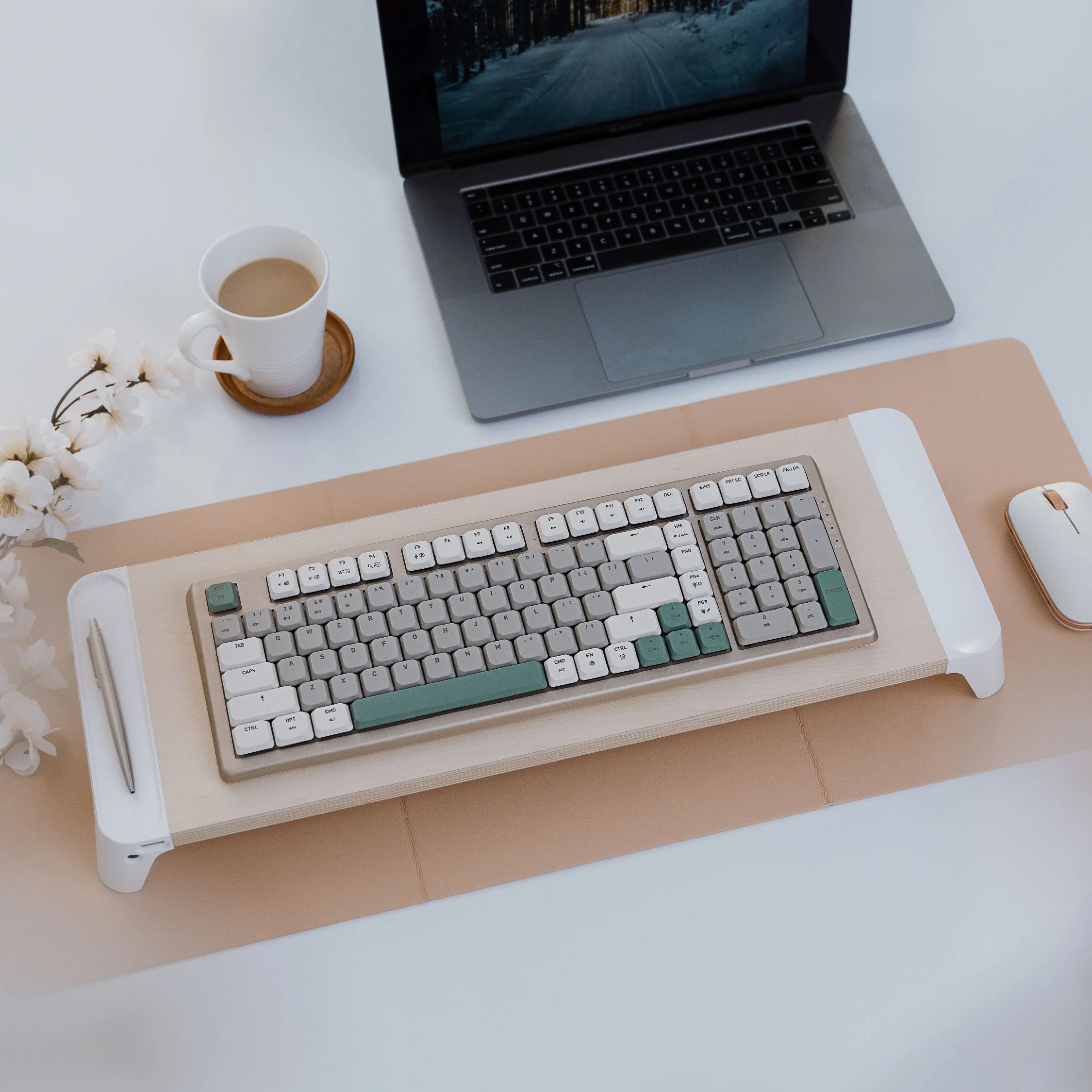 Cascade 98% Slim Wireless Hot-Swappable Keyboard - Image 3