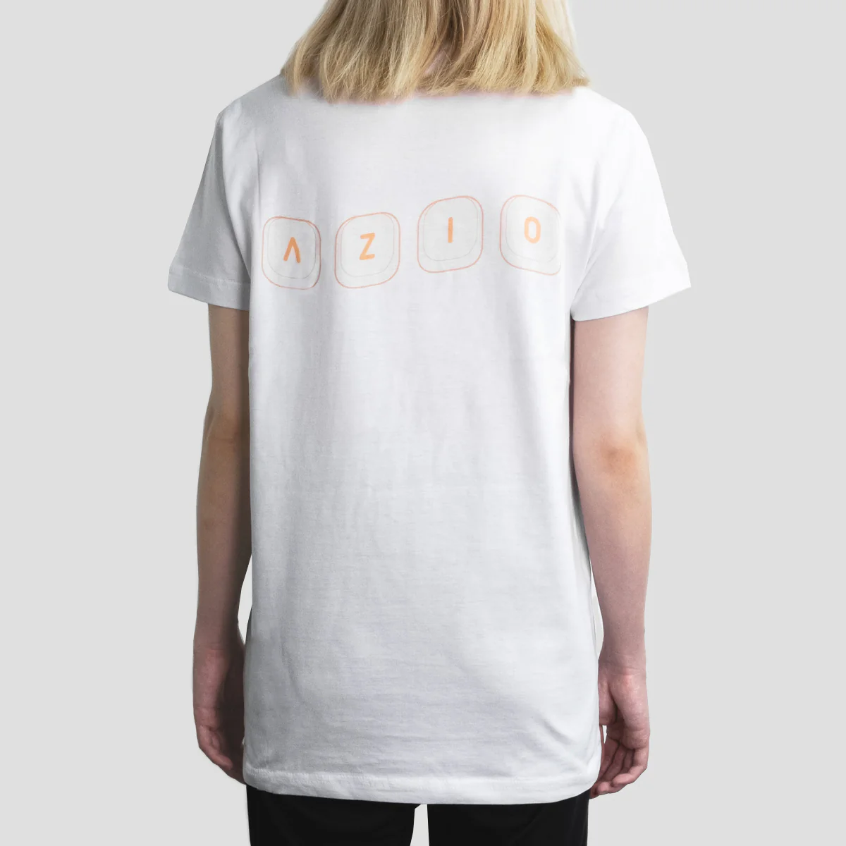 IZO T-Shirt - Image 6