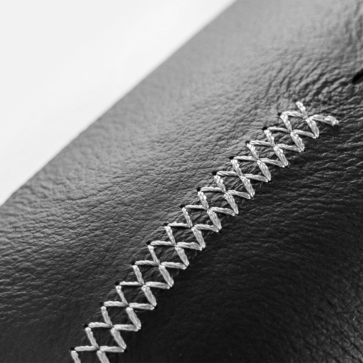 Retro Classic Mouse Stitch Top Cover - Image 6