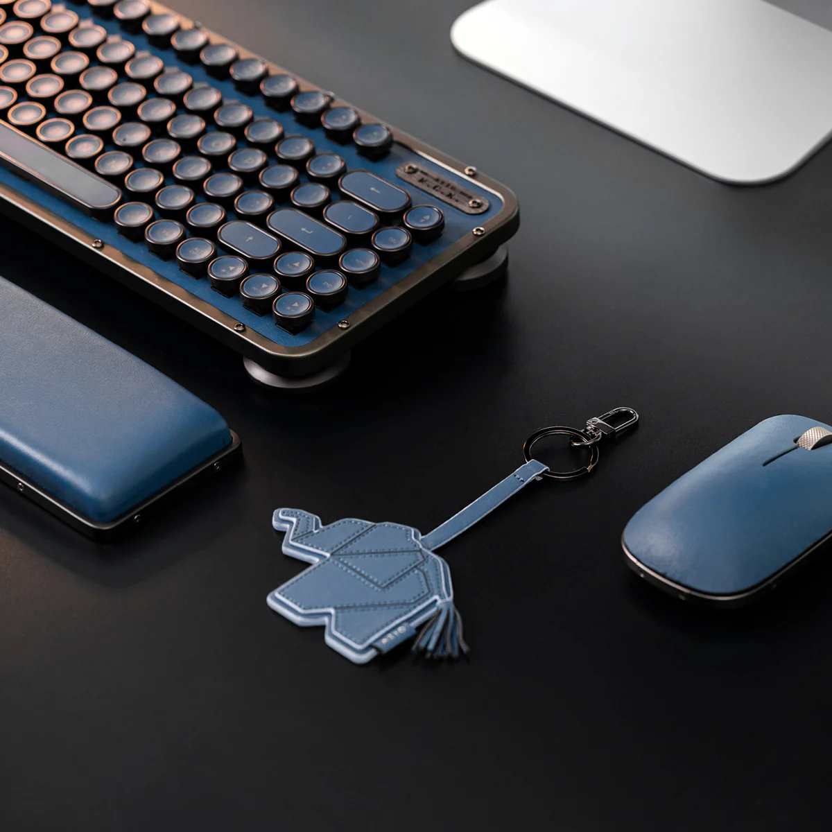 Retro Limited Ed Elephant Keychain - Image 3